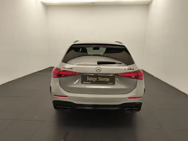 Mercedes-Benz C 63 AMG