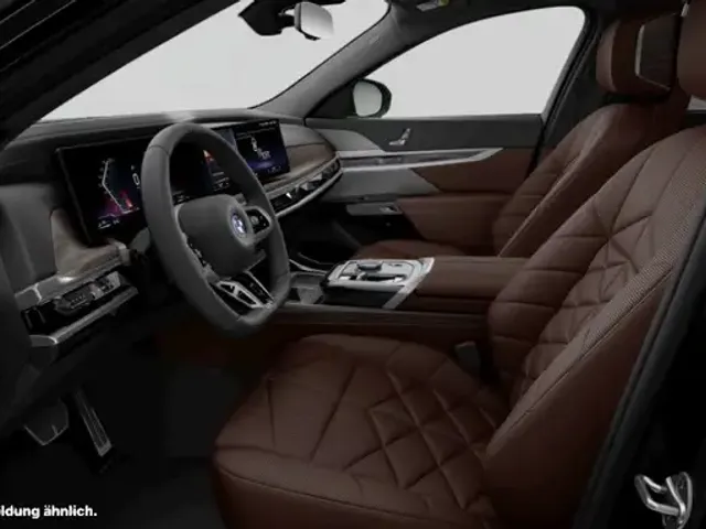 BMW 750