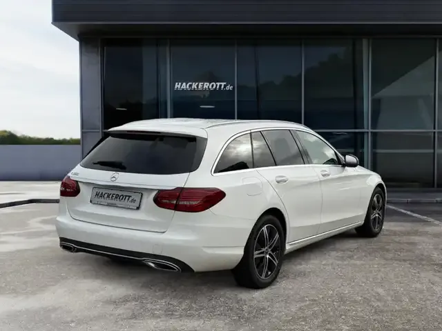 Mercedes-Benz C 300