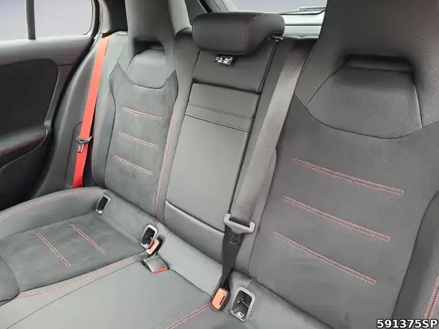 Mercedes-Benz A 35 AMG