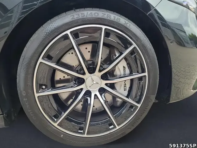 Mercedes-Benz A 35 AMG