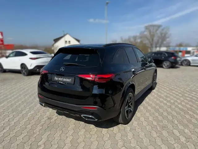 Mercedes-Benz GLC 220