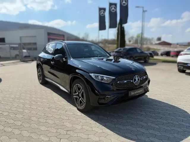 Mercedes-Benz GLC 220
