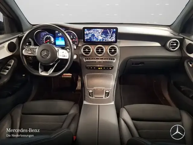 Mercedes-Benz GLC 220