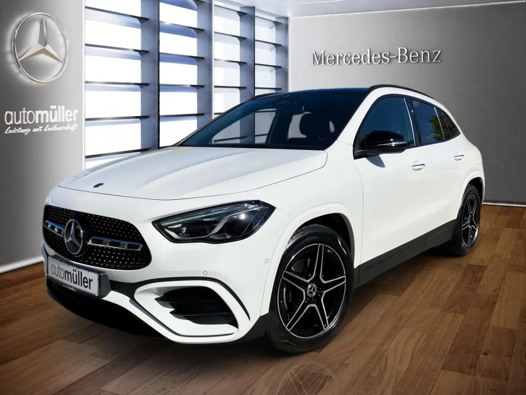 Mercedes-Benz GLA 220