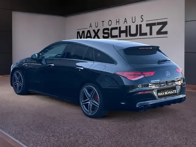 Mercedes-Benz CLA 45 AMG