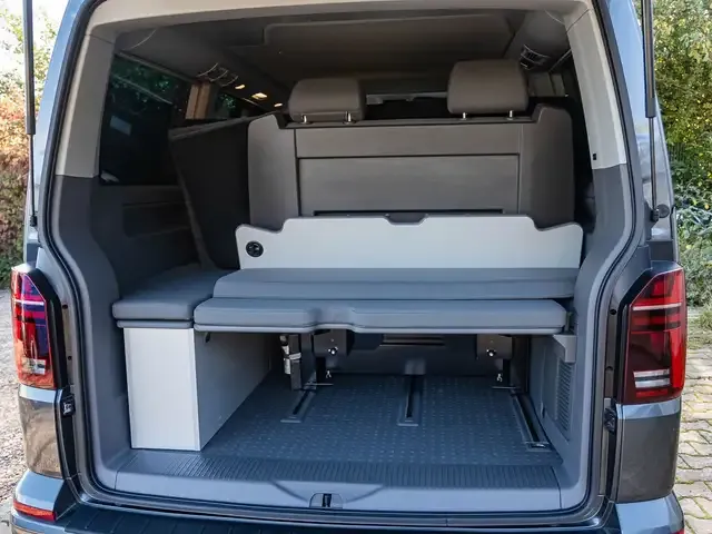 Volkswagen T6.1 California
