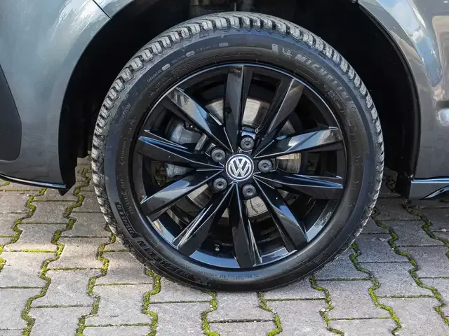 Volkswagen T6.1 California