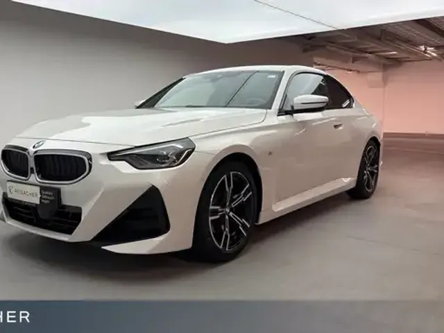 BMW 220