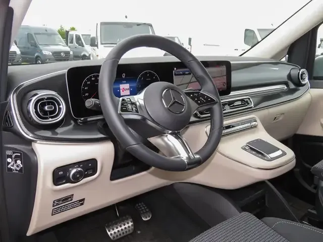 Mercedes-Benz Marco Polo