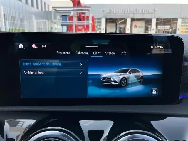 Mercedes-Benz A 200