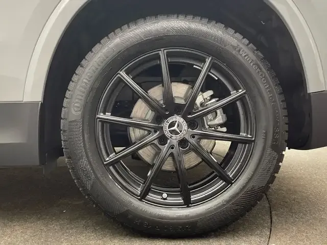 Mercedes-Benz GLA 180