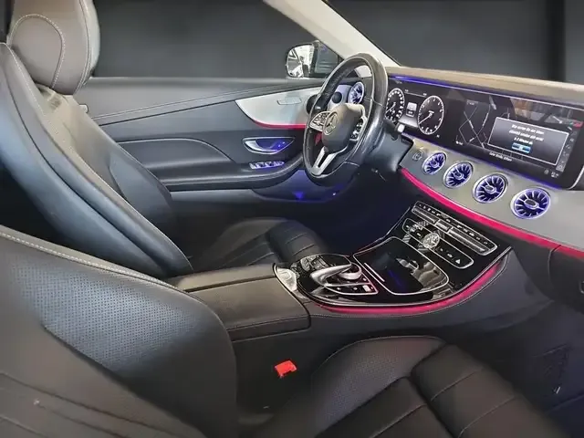 Mercedes-Benz E 200
