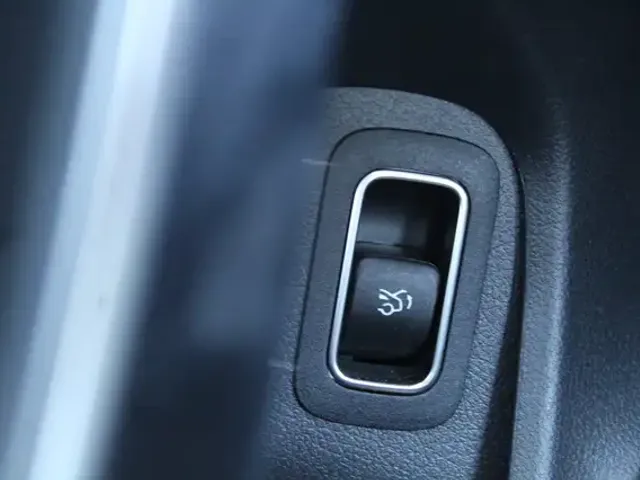 Mercedes-Benz CLA 220