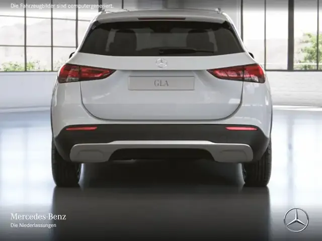 Mercedes-Benz GLA 200