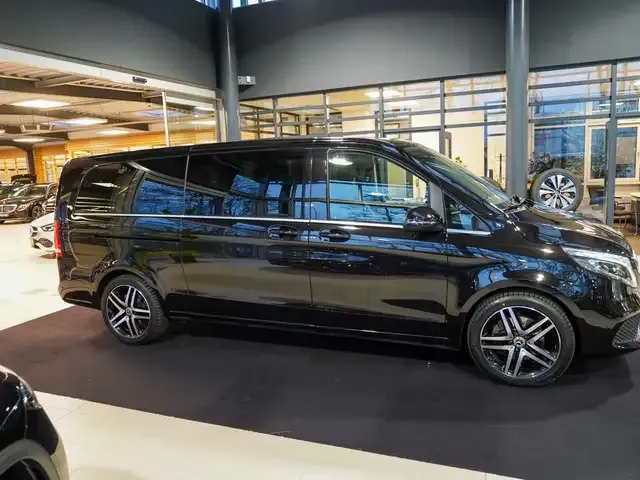 Mercedes-Benz V 250
