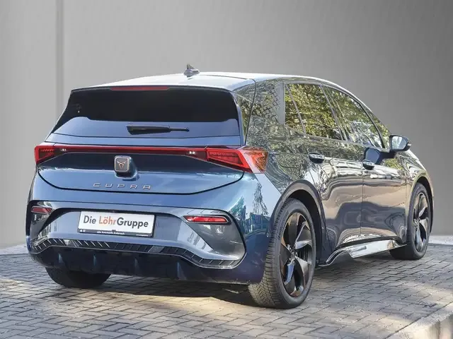 CUPRA Born