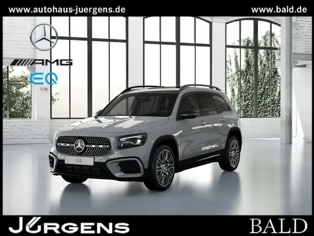 Mercedes-Benz GLB 220