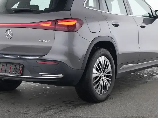 Mercedes-Benz EQA 300