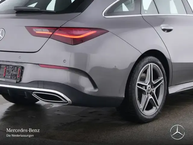 Mercedes-Benz CLA 220