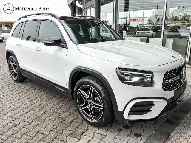 Mercedes-Benz GLB 200