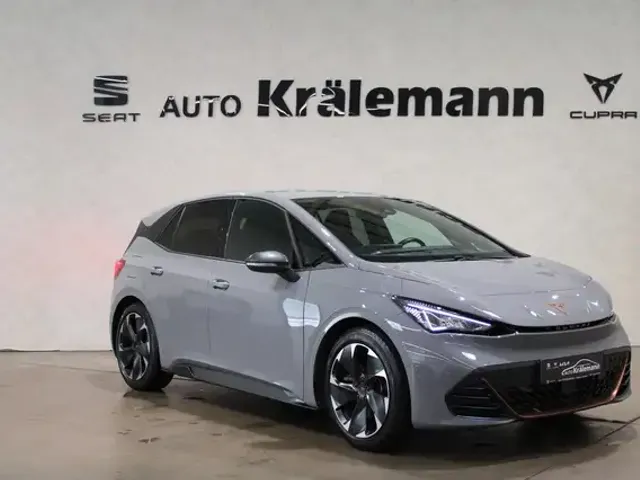 CUPRA Born