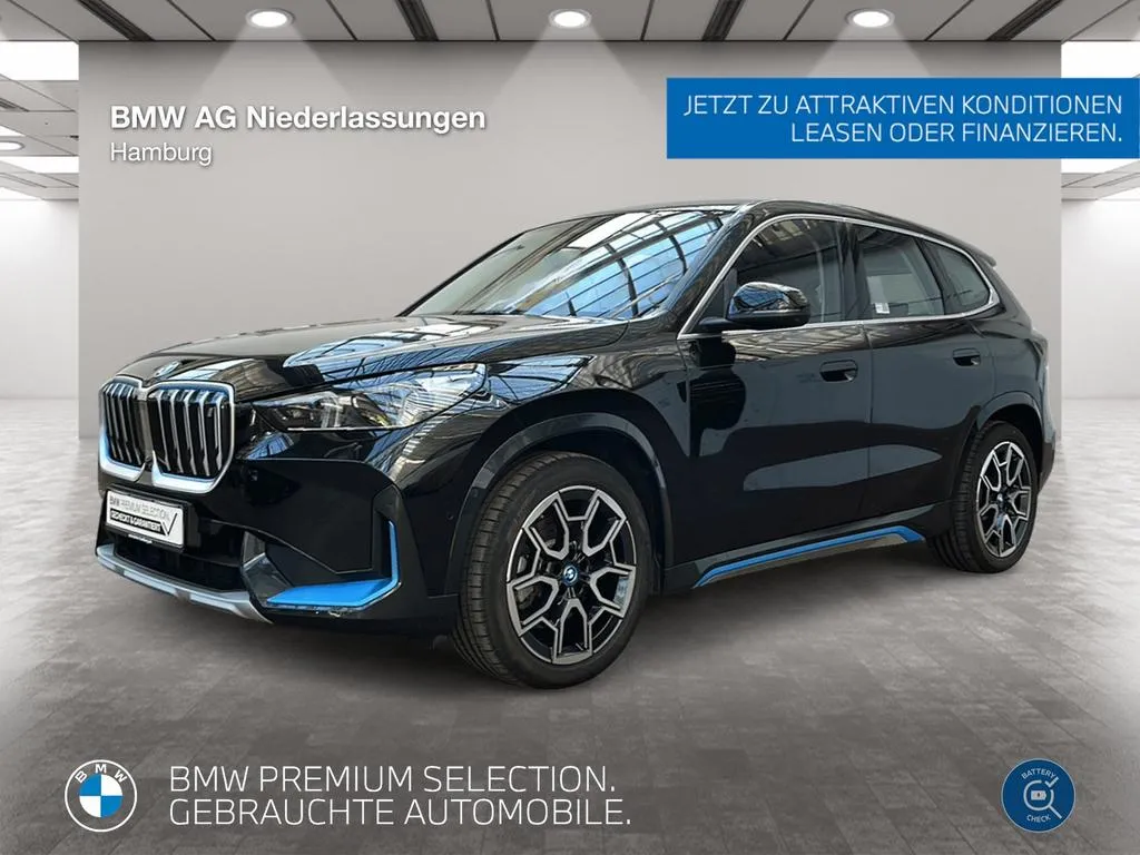 BMW iX1