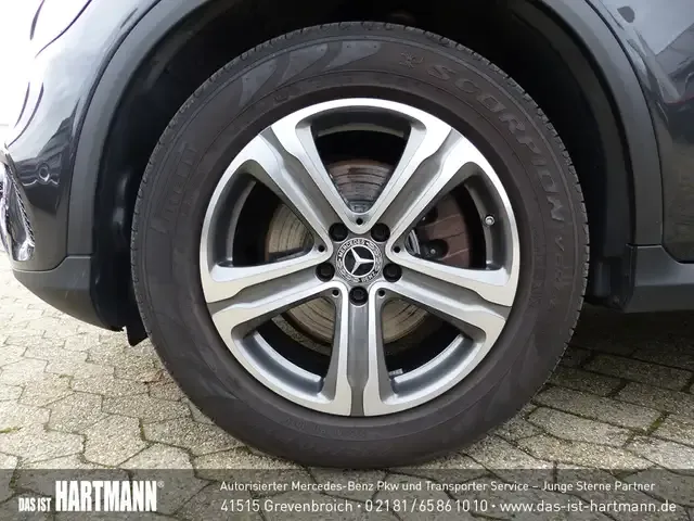 Mercedes-Benz GLC 220