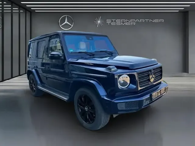 Mercedes-Benz G 500