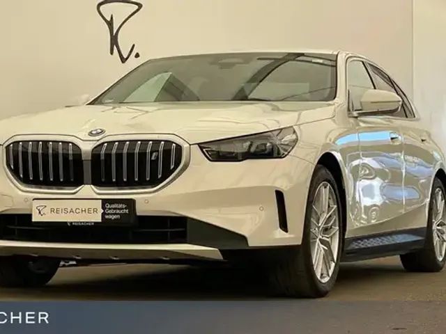 BMW i5
