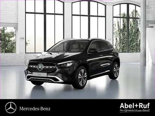 Mercedes-Benz GLA 220