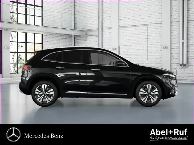 Mercedes-Benz GLA 220