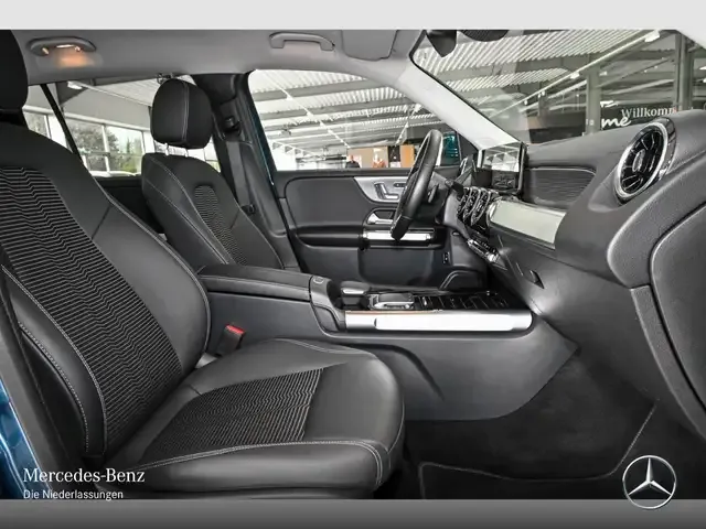 Mercedes-Benz GLB 250