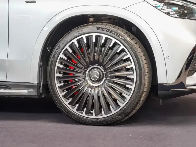 Mercedes-Benz EQE SUV