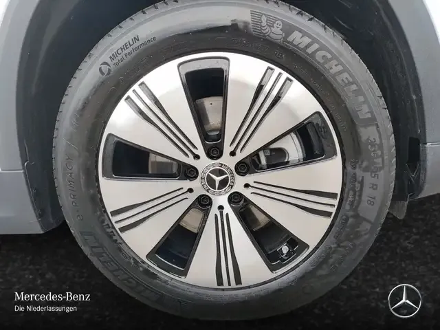 Mercedes-Benz EQA 250