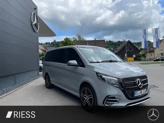 Mercedes-Benz V 300