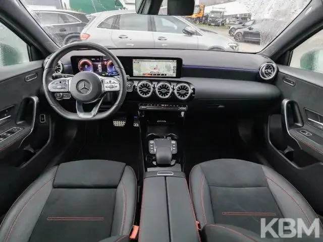 Mercedes-Benz A 250