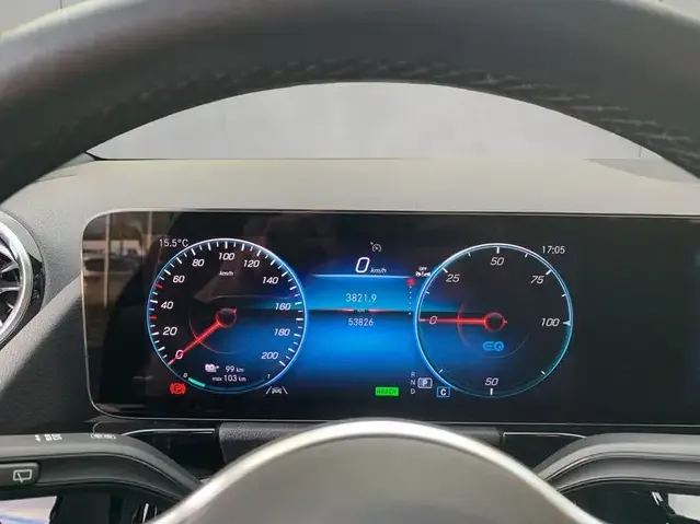 Mercedes-Benz EQA 250