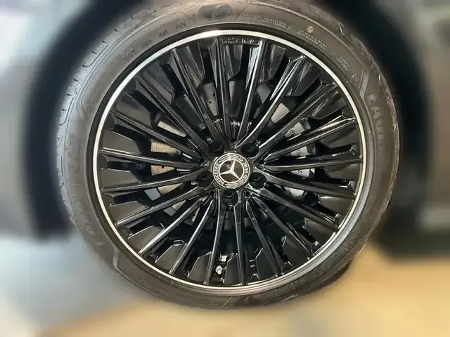 Mercedes-Benz CLE 300