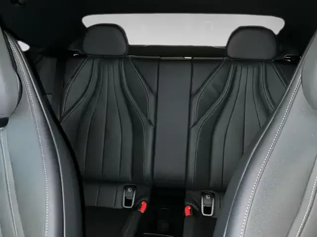 Mercedes-Benz CLE 300