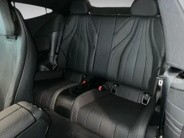 Mercedes-Benz CLE 300