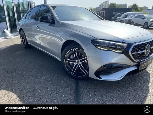 Mercedes-Benz E 400