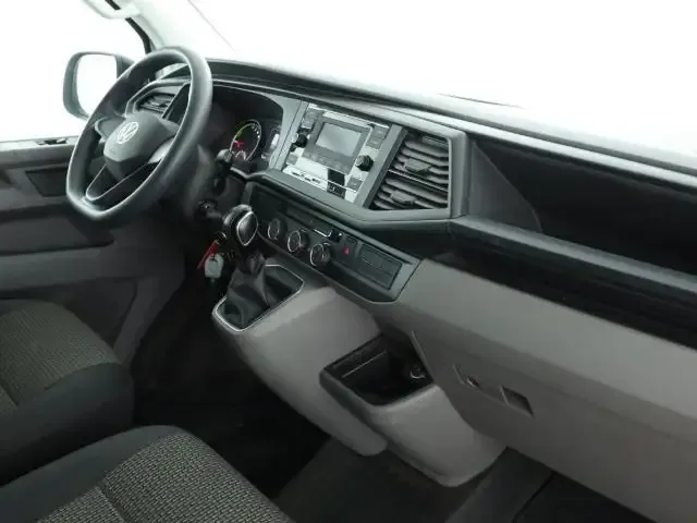Volkswagen T6.1 Transporter