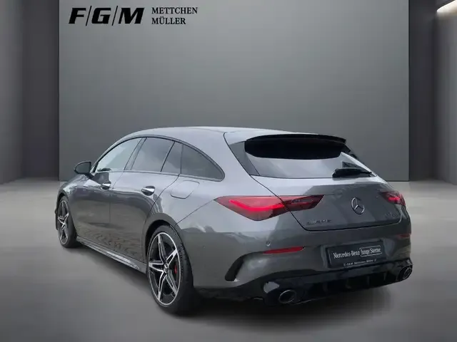 Mercedes-Benz CLA 35 AMG