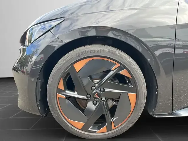 CUPRA Born