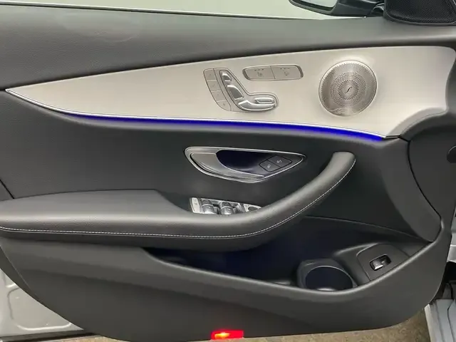 Mercedes-Benz E 400