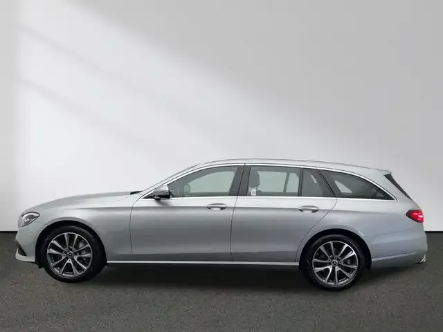Mercedes-Benz E 400