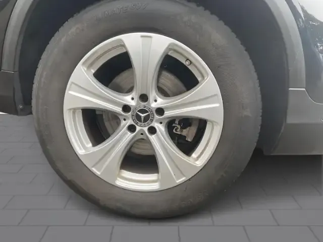 Mercedes-Benz GLC 250