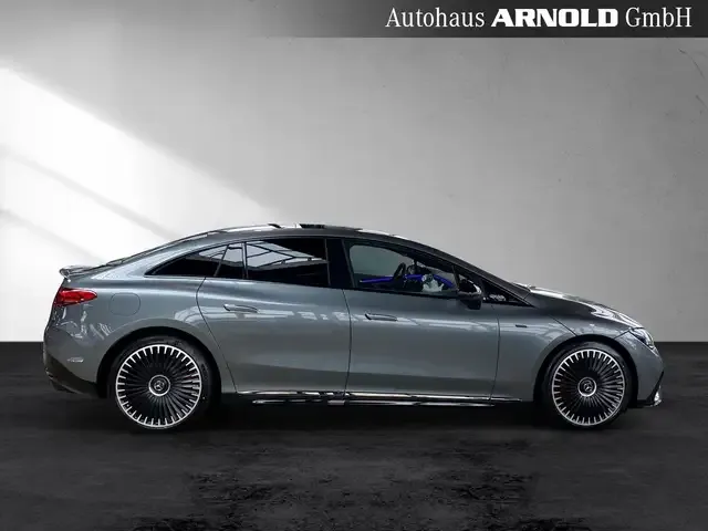 Mercedes-Benz EQE 53