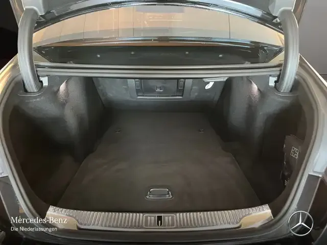 Mercedes-Benz S 400